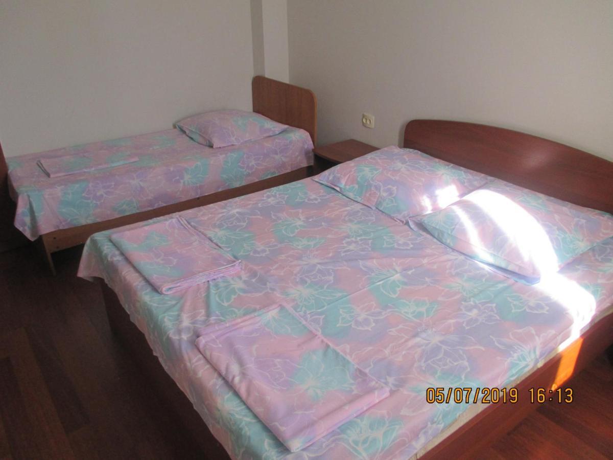 גגרה Guest House У Маргариты מראה חיצוני תמונה
